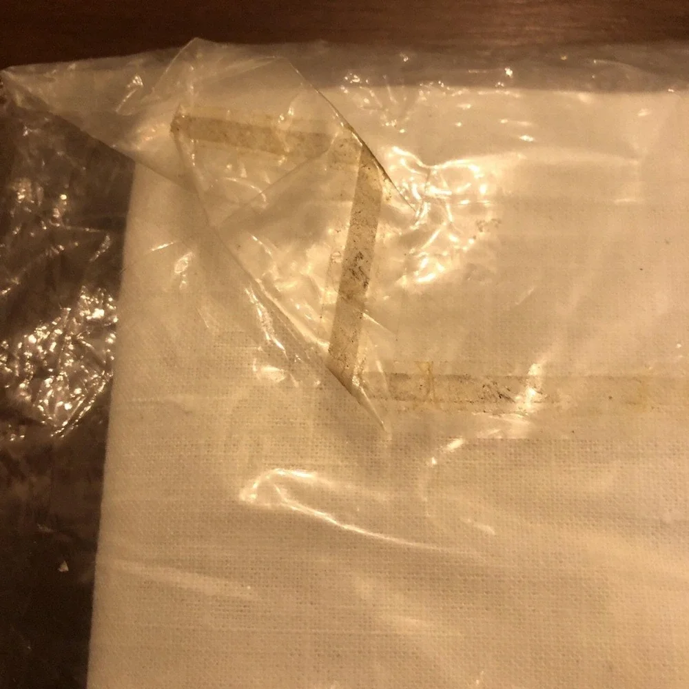 Town & Country Linen Classics Priscilla Tablecloth New 1990 52